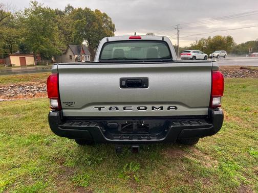 2018 Toyota Tacoma SR