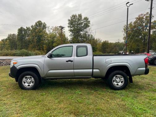 2018 Toyota Tacoma SR
