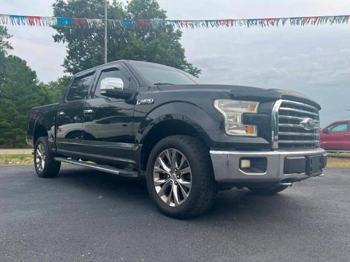 Black 2016 Ford F-150 XLT