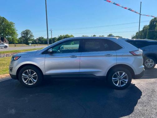 Silver 2015 Ford Edge SEL