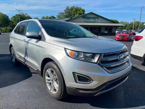 Silver 2015 Ford Edge SEL