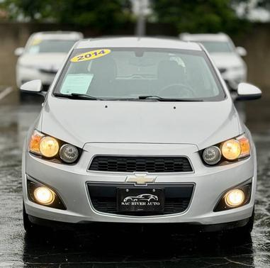 Silver Ice Metallic 2014 Chevrolet Sonic LTZ