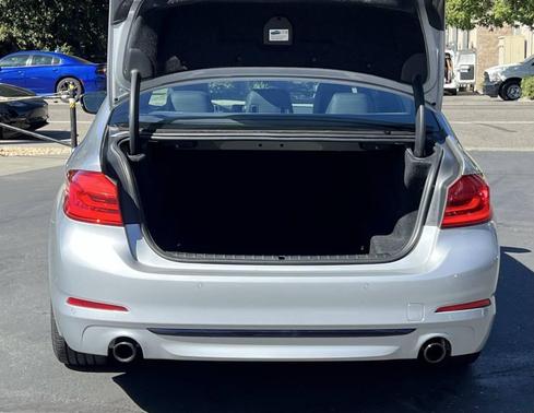 2017 BMW 530 530i 4dr Sedan