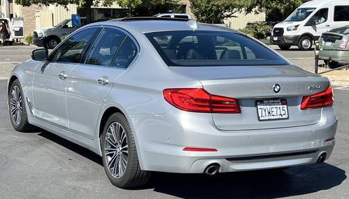 2017 BMW 530 530i 4dr Sedan