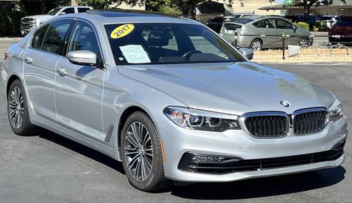 2017 BMW 530 530i 4dr Sedan