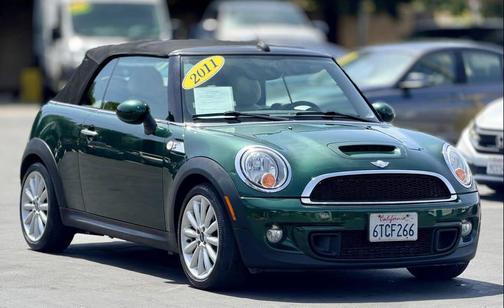 British Racing Green II Metallic 2011 MINI Cooper S Base