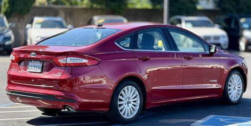 Ruby Red Metallic Tinted Clearcoat 2016 Ford Fusion Hybrid SE