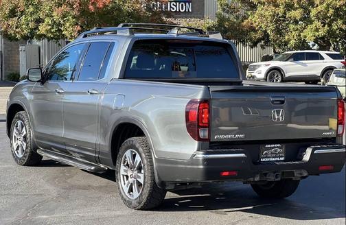 2017 Honda Ridgeline RTL-E