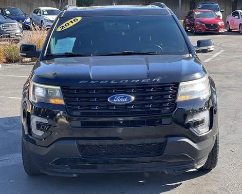 2016 Ford Explorer Sport