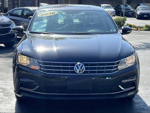 2016 Volkswagen Passat 1.8T S