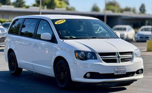 White Knuckle Clearcoat 2019 Dodge Grand Caravan GT