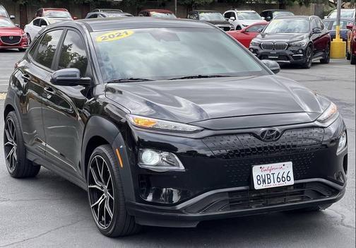 2021 Hyundai KONA EV SEL