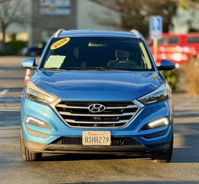 2018 Hyundai TUCSON SEL