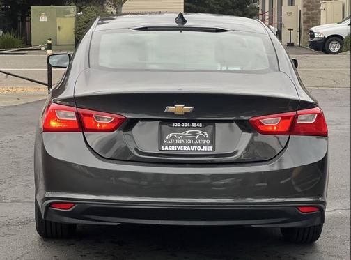 Charcoal 2018 Chevrolet Malibu LT