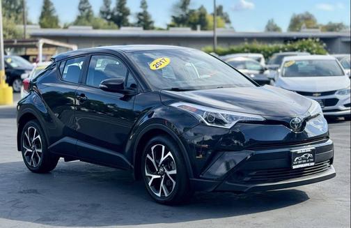 Black Sand Pearl 2018 Toyota C-HR XLE