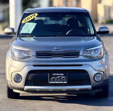 2019 Kia Soul +