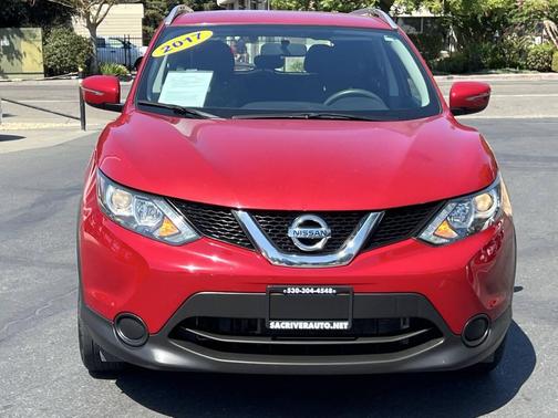 2017 Nissan Rogue Sport SV