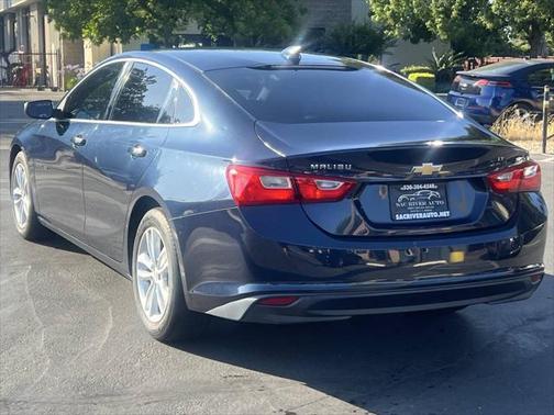 2017 Chevrolet Malibu 1LT