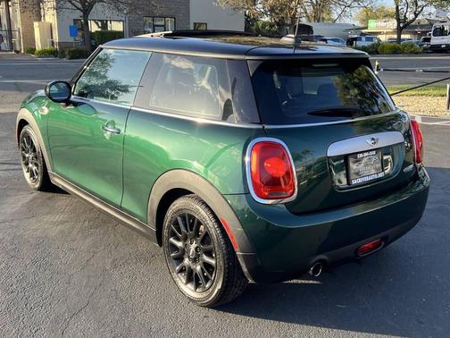2014 MINI Hardtop Cooper