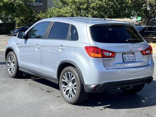 2016 Mitsubishi Outlander Sport 2.0 ES