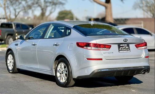 2019 Kia Optima LX