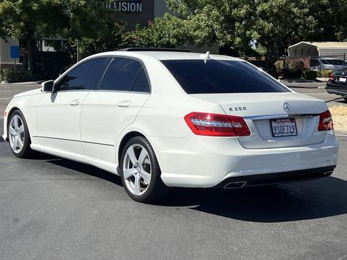 2011 Mercedes-Benz E-Class E 350 Luxury 4dr Sedan
