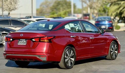 2021 Nissan Altima 2.5 SV