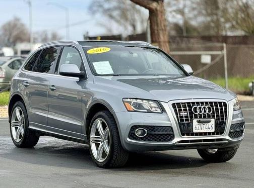 2010 Audi Q5 3.2 Premium quattro