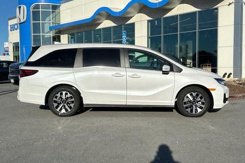 2025 Honda Odyssey 