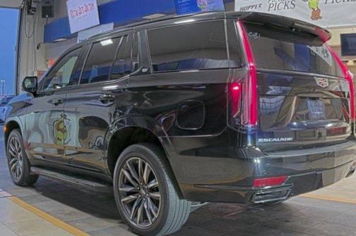 2023 Cadillac Escalade Sport