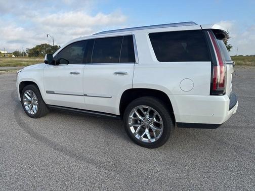 2017 Cadillac Escalade Premium Luxury