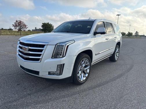 2017 Cadillac Escalade Premium Luxury