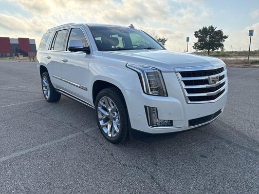 2017 Cadillac Escalade Premium Luxury