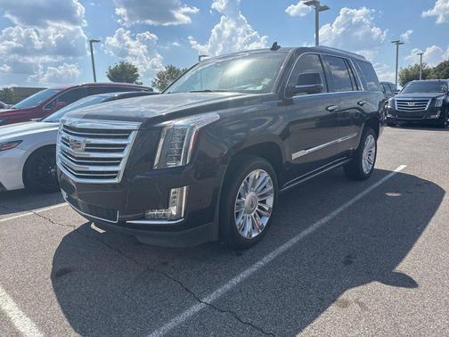 2017 Cadillac Escalade Platinum