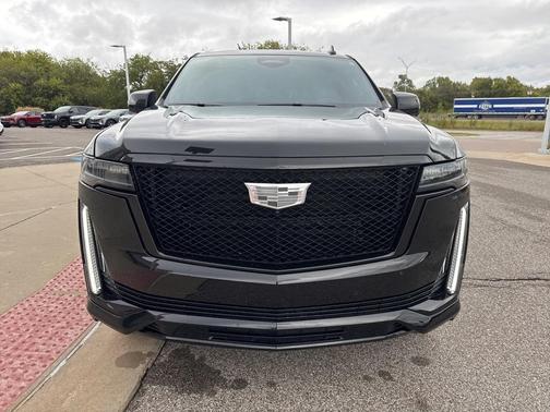 2024 Cadillac Escalade Sport