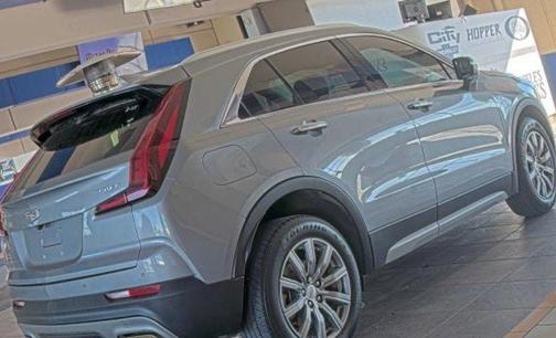 2023 Cadillac XT4 Premium Luxury