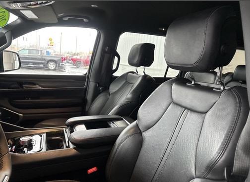 2023 Jeep Wagoneer Series II