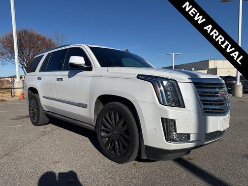 2019 Cadillac Escalade Platinum