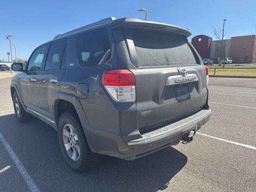 Magnetic Gray Metallic 2010 Toyota 4Runner SR5