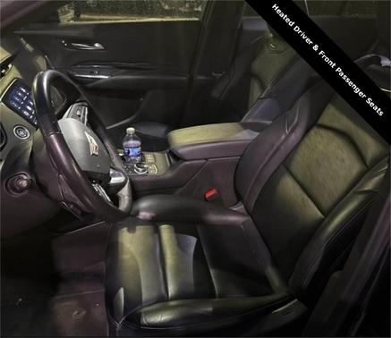 2023 Cadillac XT4 Luxury