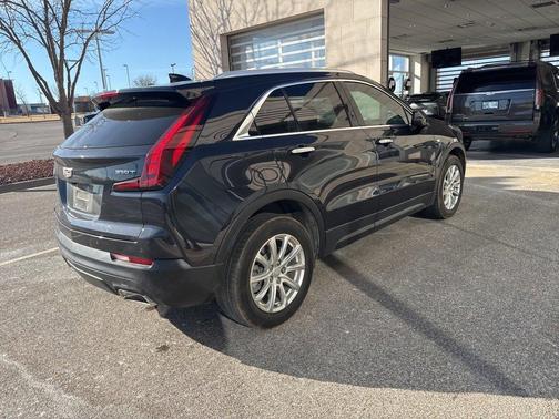 2023 Cadillac XT4 Luxury