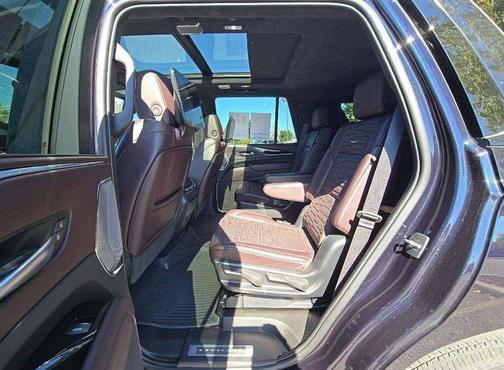 2023 Cadillac Escalade Sport Platinum