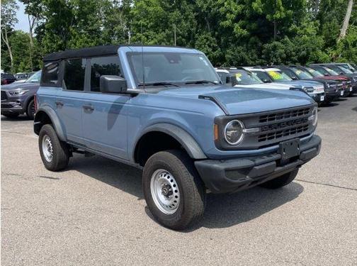 2023 Ford Bronco 