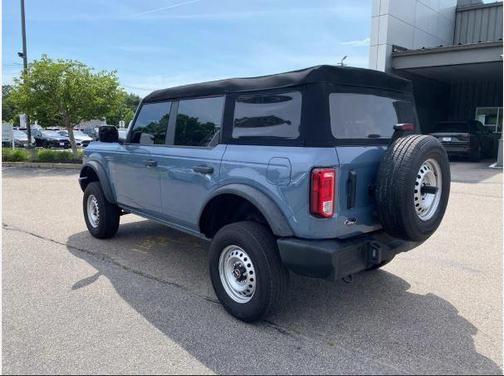 2023 Ford Bronco 