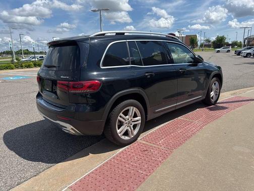 Midnight Black 2021 Mercedes-Benz GLB 250 Base 4MATIC