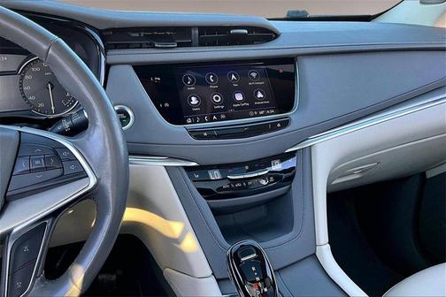 2023 Cadillac XT5 Premium Luxury