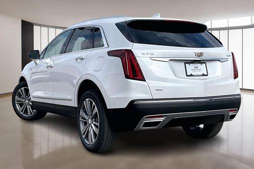 Crystal White Tri-Coat 2026 Cadillac XT5 Premium Luxury