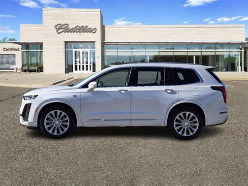 2025 Cadillac XT6 Premium Luxury FWD