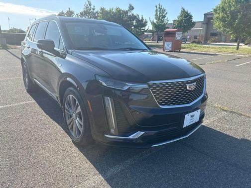 Dark Moon Blue Metallic 2021 Cadillac XT6 Premium Luxury FWD