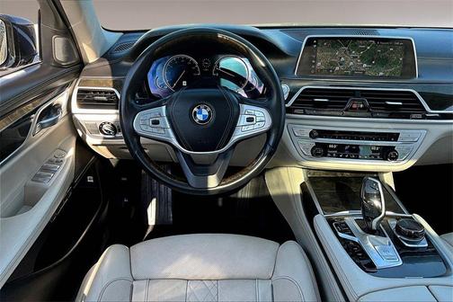 2018 BMW 750 i xDrive